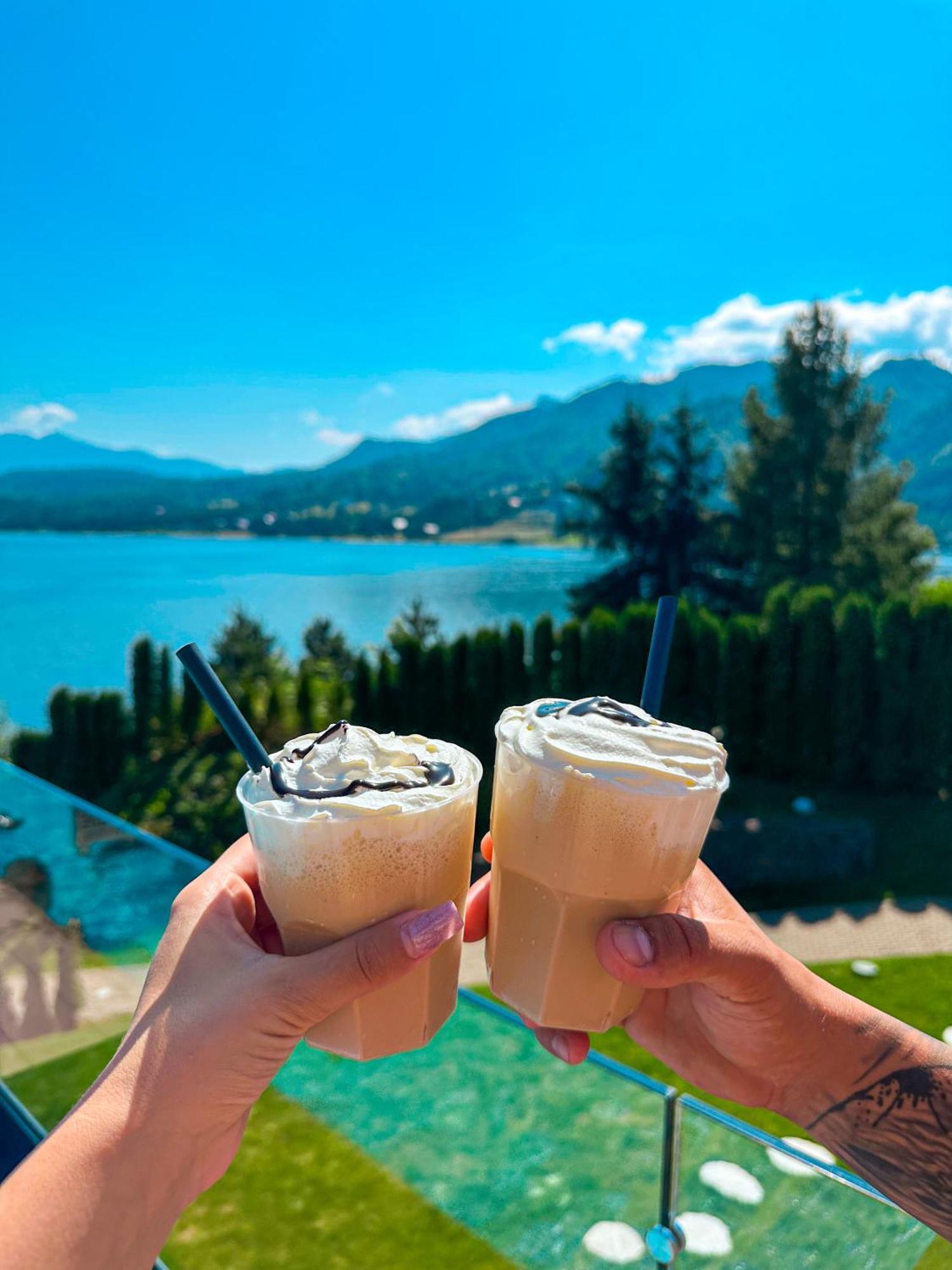 Hotel Roser House Boutique - Pe Malul Lacului Colibiţa Dış mekan fotoğraf